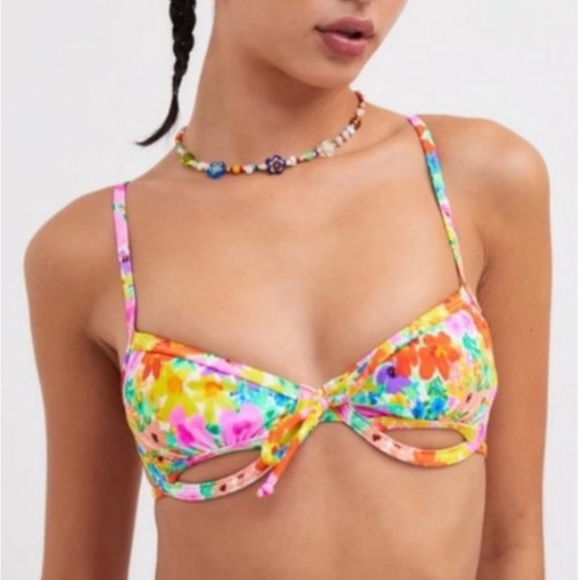 Size xl For love and lemons bikini top. NWT - Picture 1 of 4